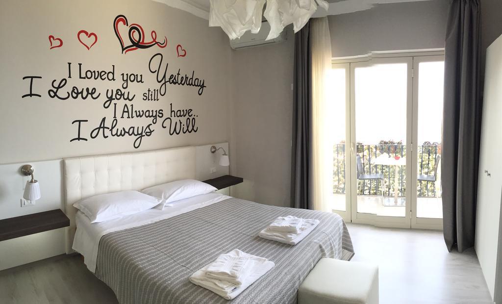 Bed & Breakfast Athena Charming